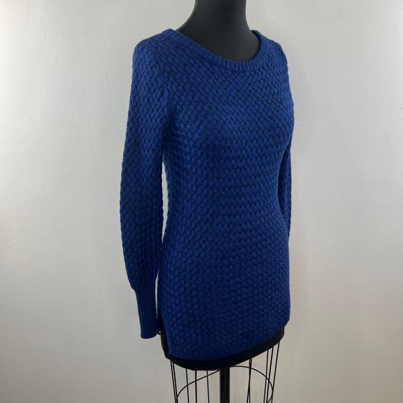 ATHLETA Blue Sweater Wool Ribbed Crew Neck Knit Classic Fit Size X-Small XS - Picture 3 of 8